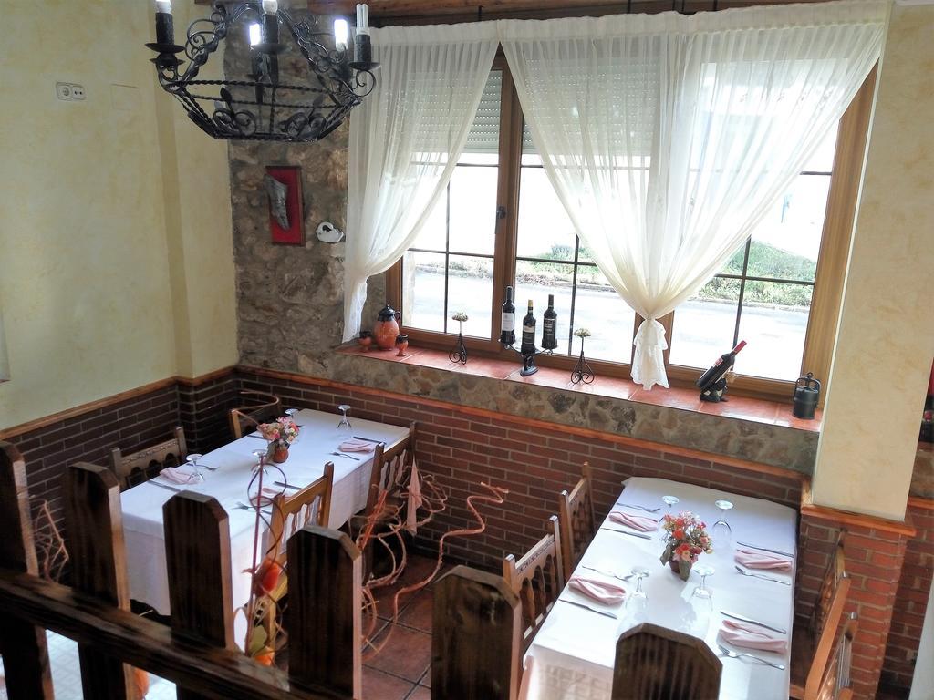 Hotel Rural La Piedra Arija Bagian luar foto
